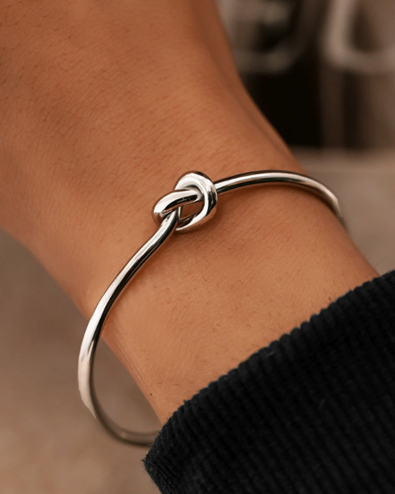 Pulseira Eternity Knot